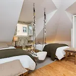 • Downtown • 3 Bedrooms • Balcony * Lisboa