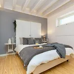 • Downtown • 3 Bedrooms • Balcony Apartamento *